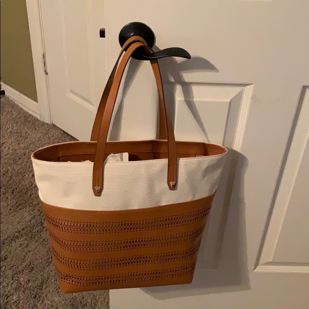 Stella & Dot Hudson Tote